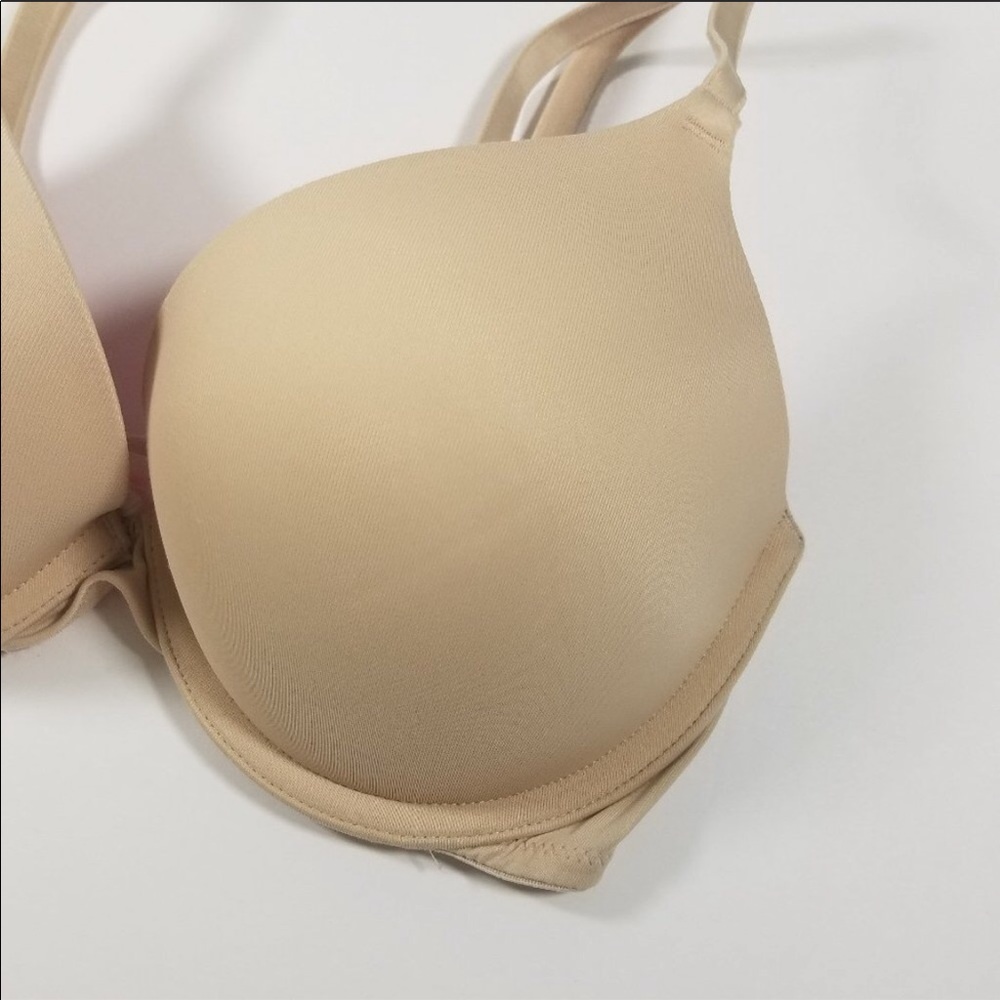 Victoria Secret Bra - Picture 2 of 5